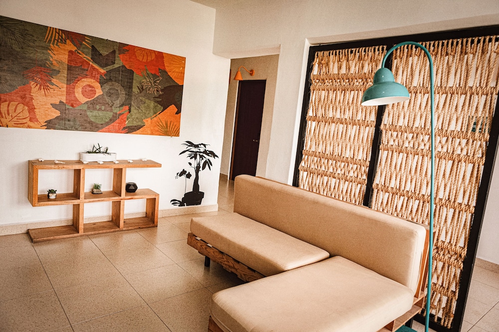 Nomads Hotel & Rooftop pool