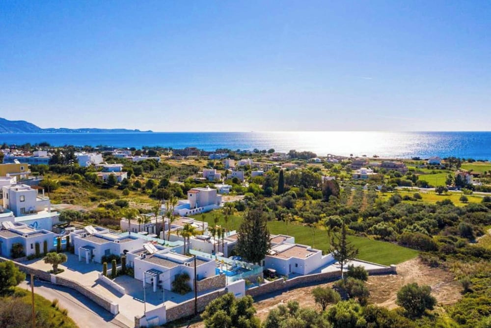 Villa Pefko