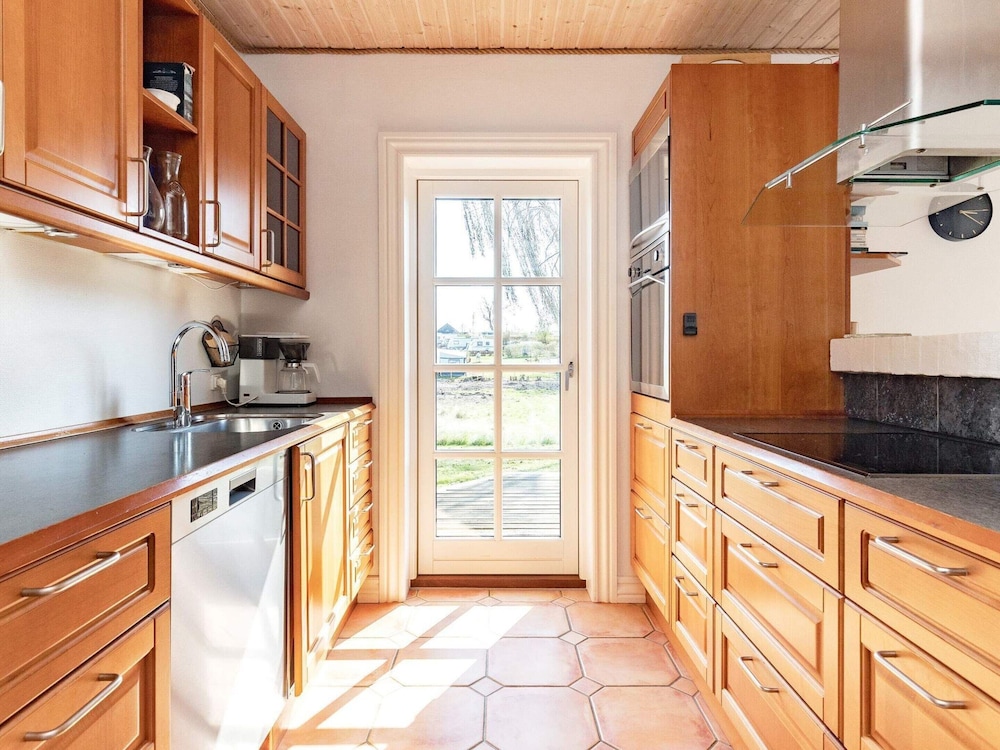 8 Person Holiday Home in Logstrup-by Traum view 4