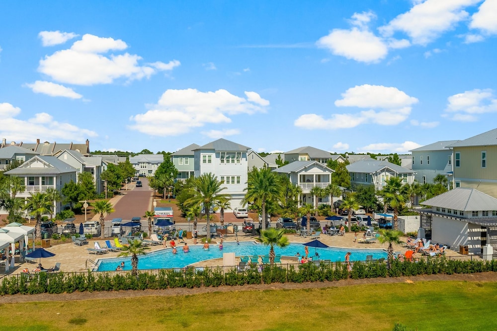 Prominence on 30A by Panhandle Getaways