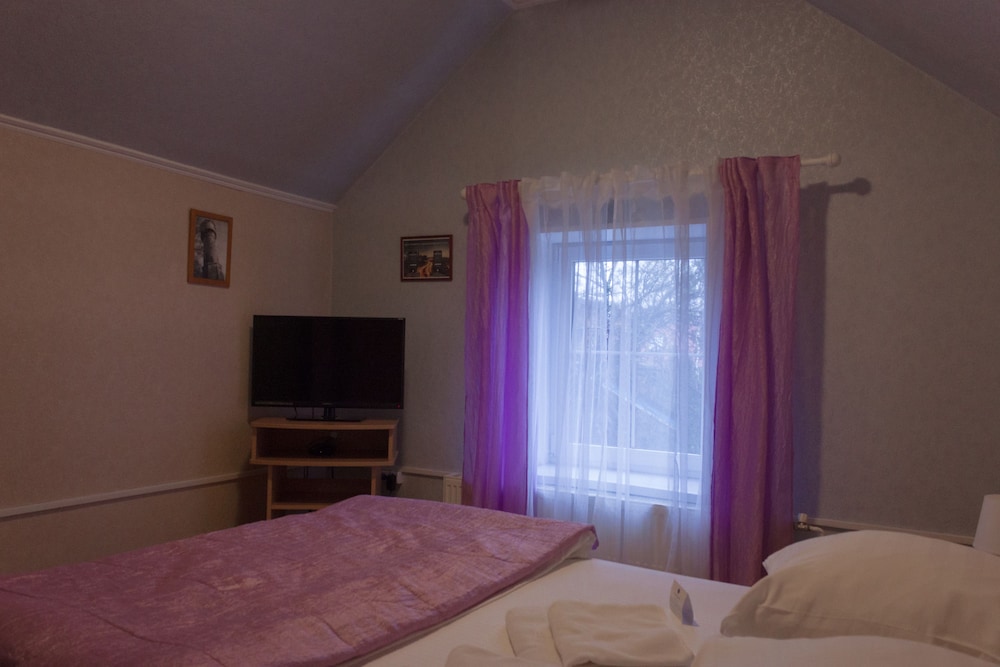Photo 32
