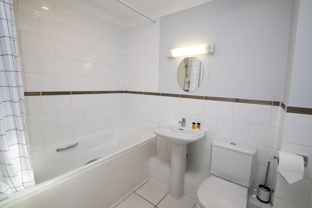 Berkshire Rooms-Bracknell