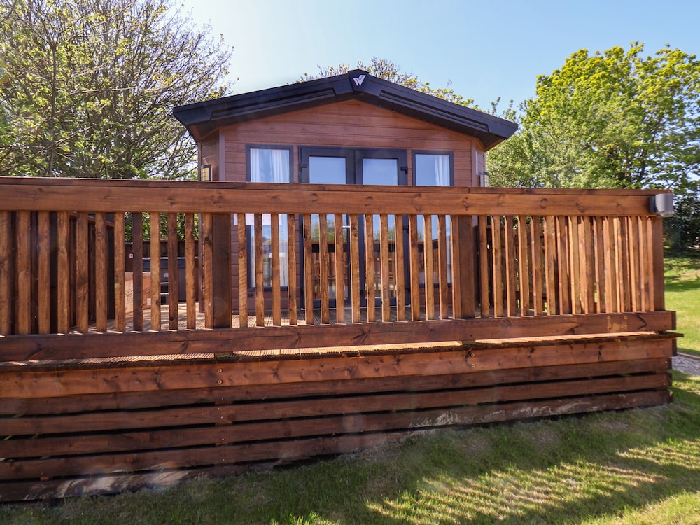 Buttercup Lodge