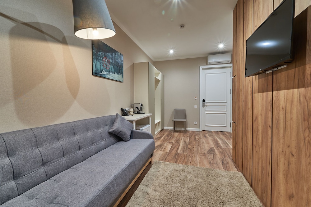 ArtBox Hotel