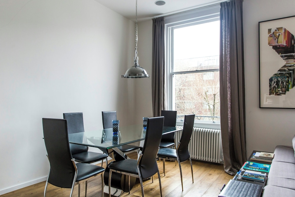 Cromwell Road II by Onefinestay