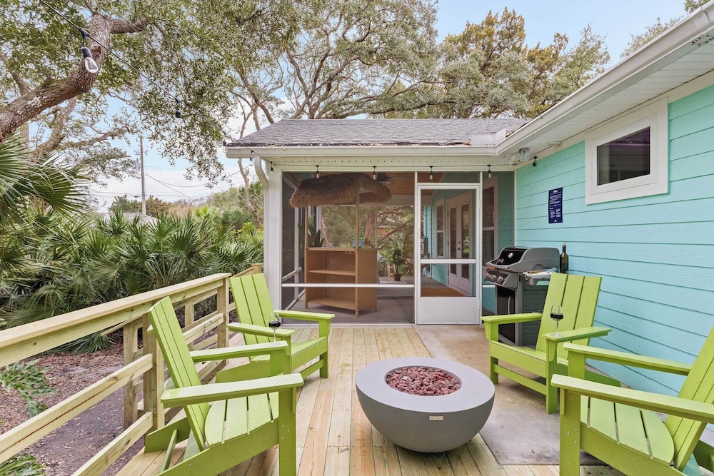 Beach Bungalow 1blck to Beach w/ Hot Tub & Game Room Haven Grove by Avantstay