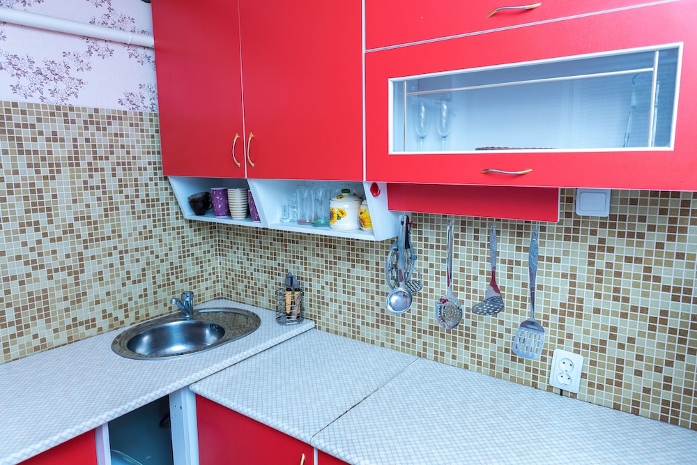 Cozy three bedroom apartment on Lenina
