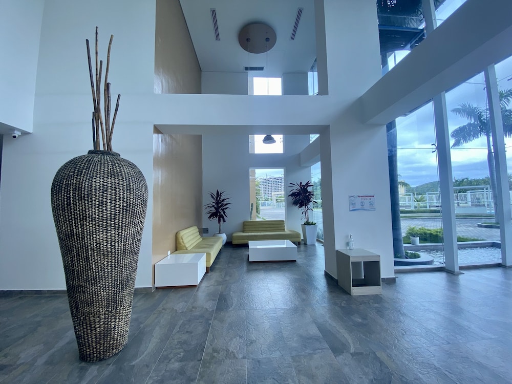 Apartamentos Ocean Club - Cerca al Mar by SOHO view 4