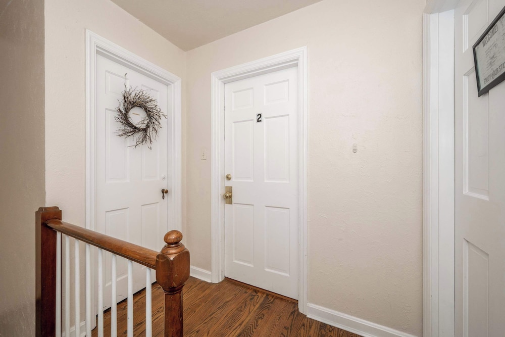 Kenwood Keys Suites for 12!