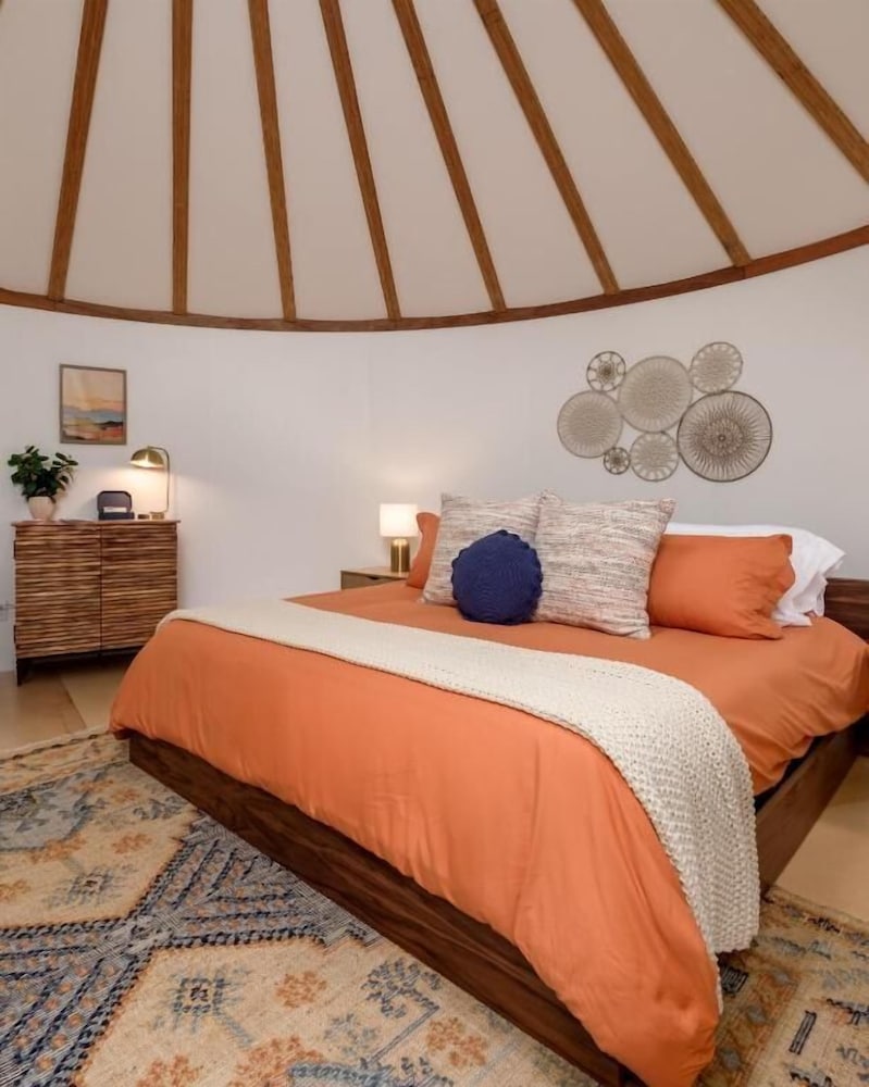 Creekside Yurt - The Whisperer