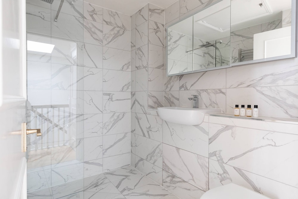 Canning Place Mews by Onefinestay