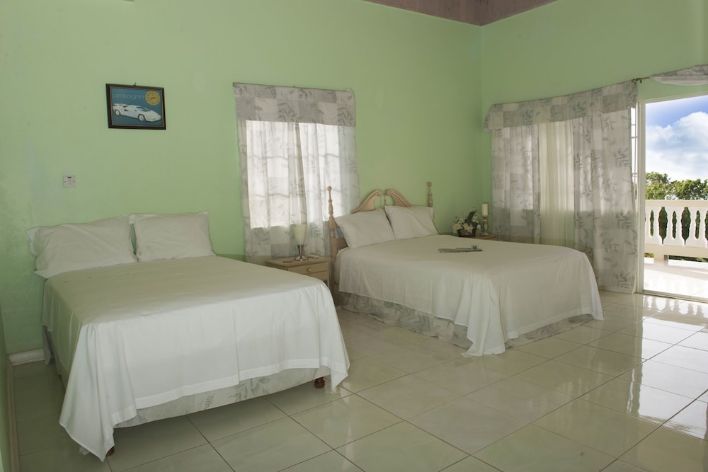 Celebrity Villa Jamaica