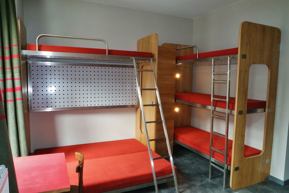 Train Hostel