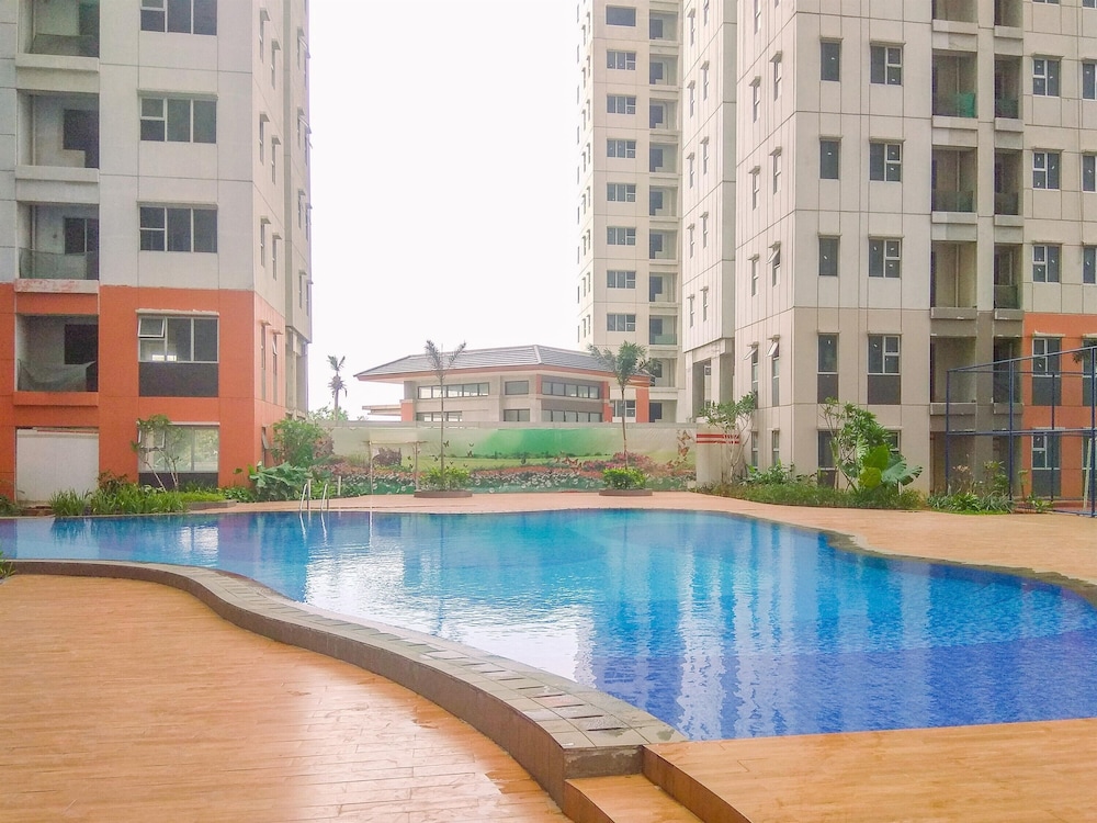 Big And Cozy 3Br Apartment At Transpark Juanda Bekasi Timur