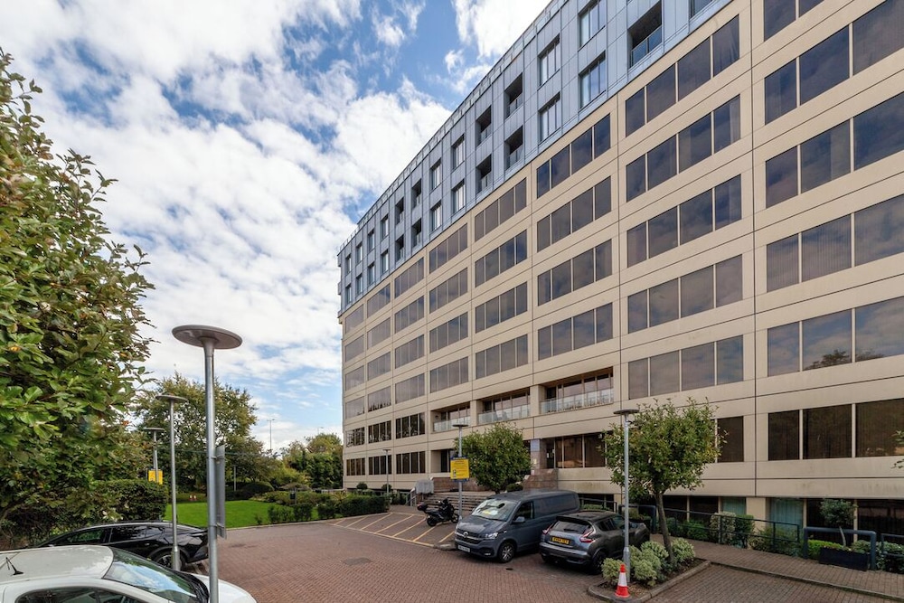 The Ealing Luxury Flat