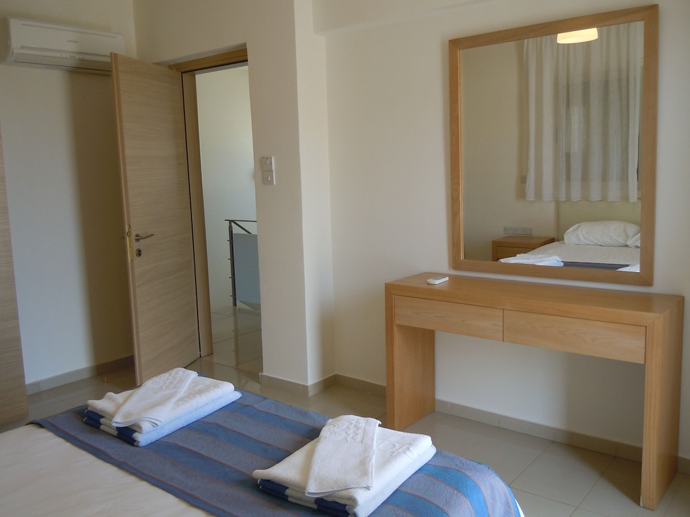 Athena Beach Villa