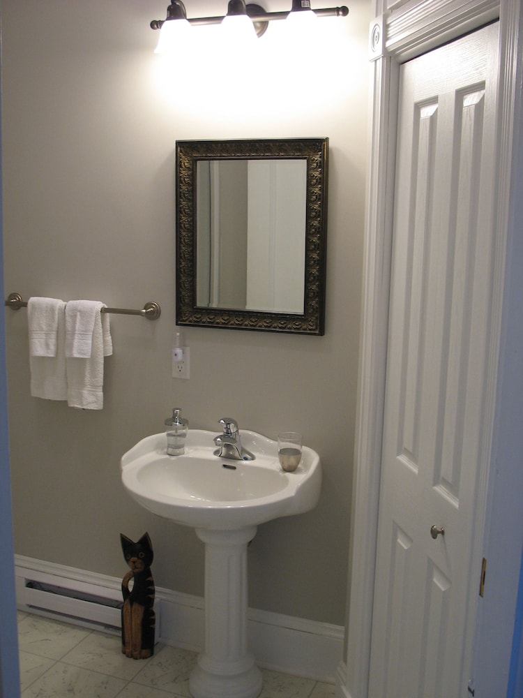 The Nelson House Bed & Breakfast