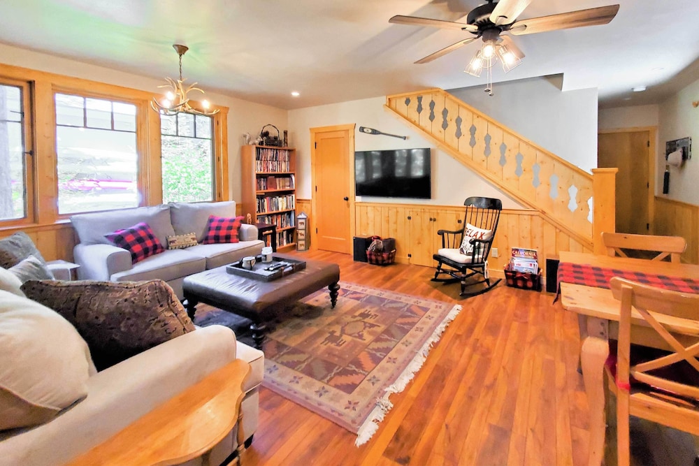 Kings Beach Lodge w/ Hot Tub Lake Tahoe Views! - Property Image 19
