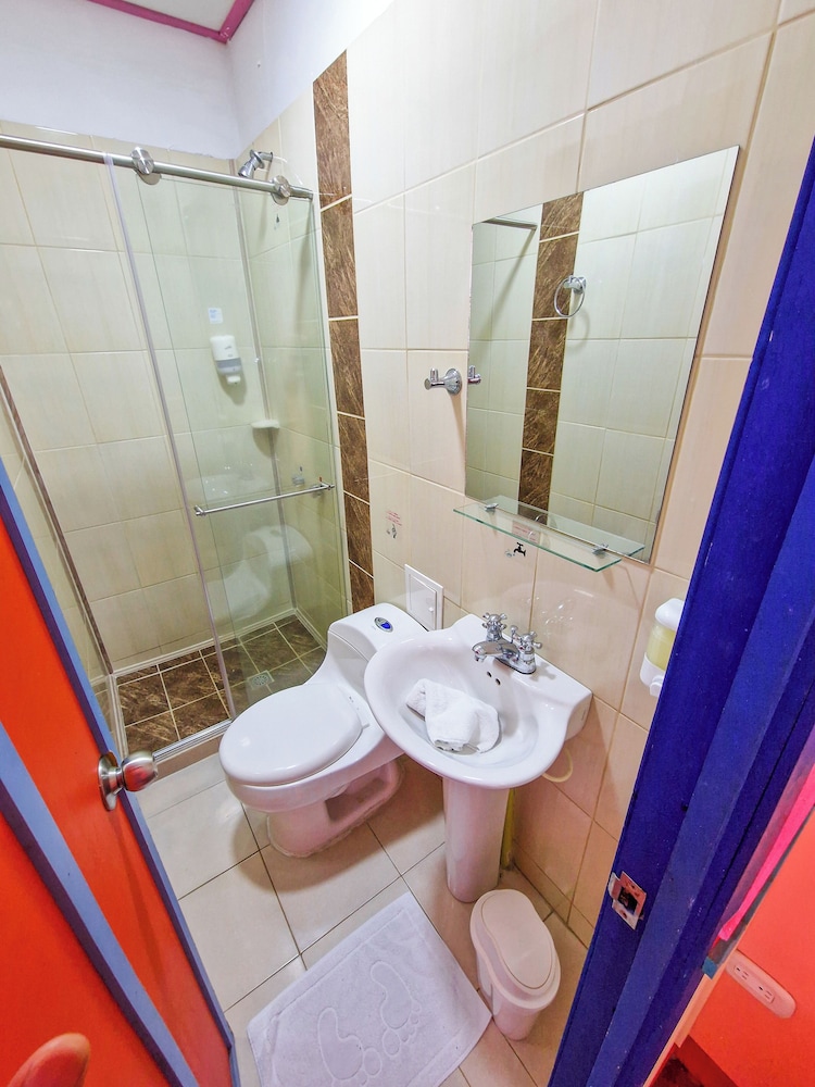 Hostal Mythos
