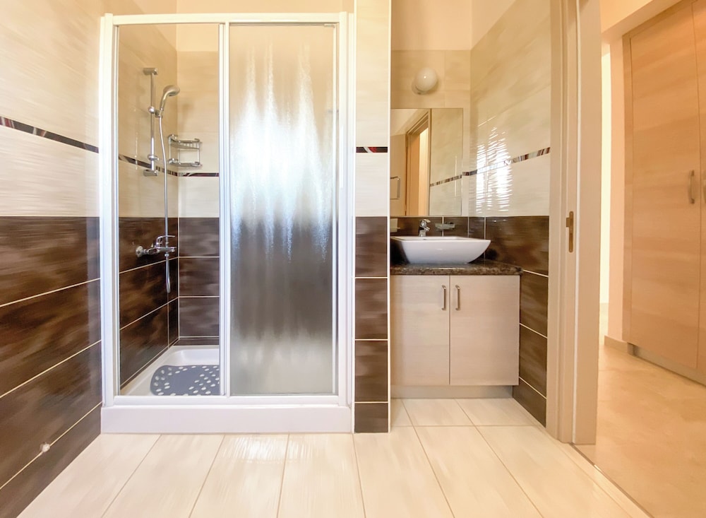 Phaedrus Living Luxury Villa Erimi