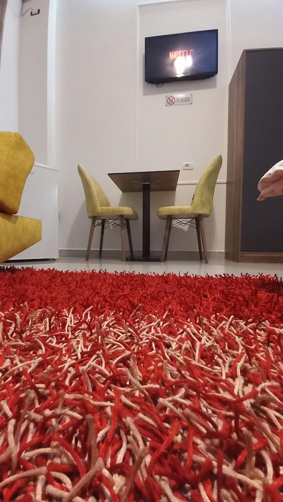 Isabel Rooms & Apartments