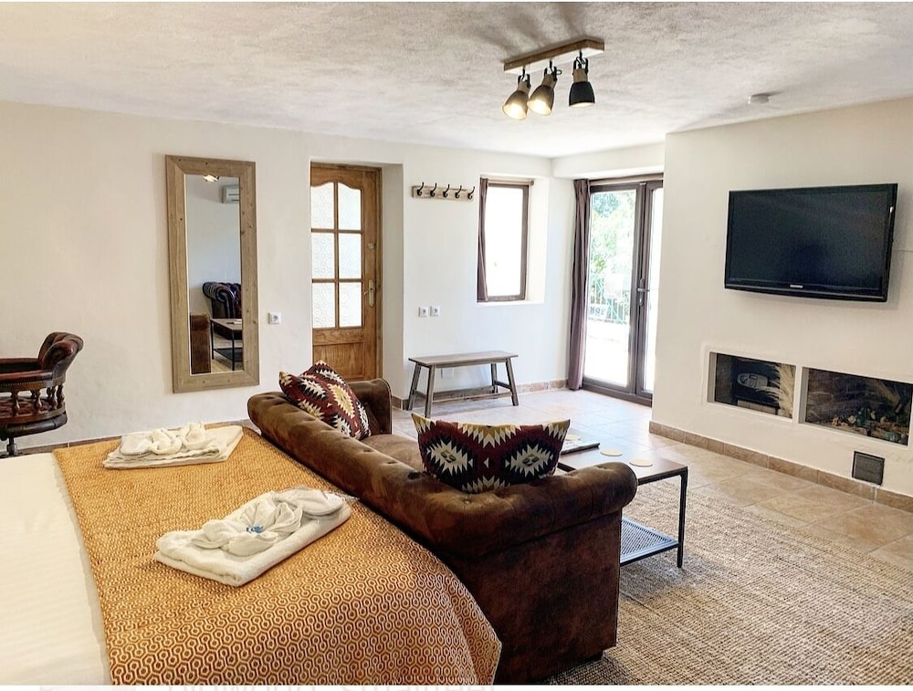 Marbella Vacations - Jardines De La Reina Boutique BB - Property Image 34