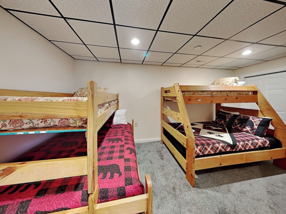 Pinnacle Place by Jackson Mountain Rentals