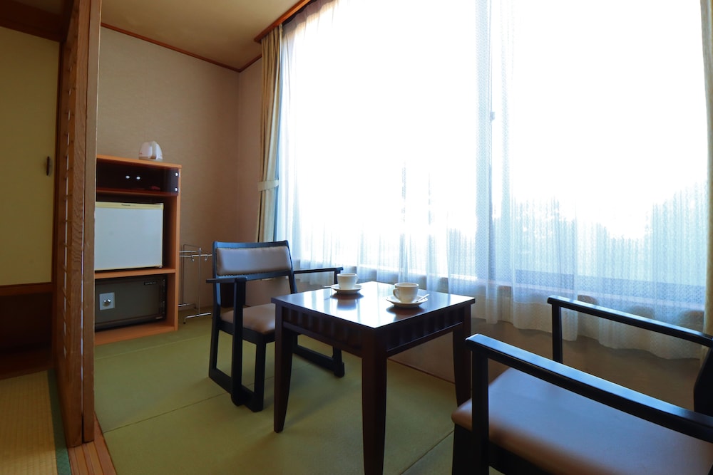 Japanese Inn Iwaso