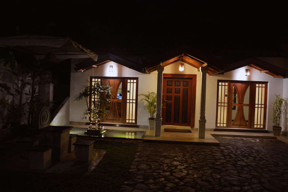 Finlanka Guest