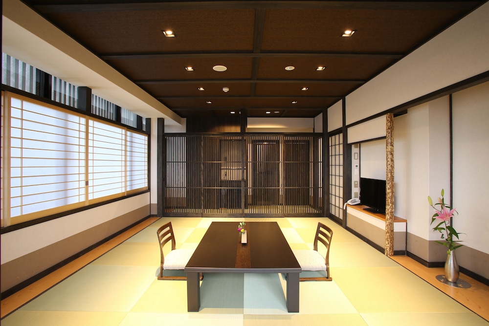 Wakasa Bettei
