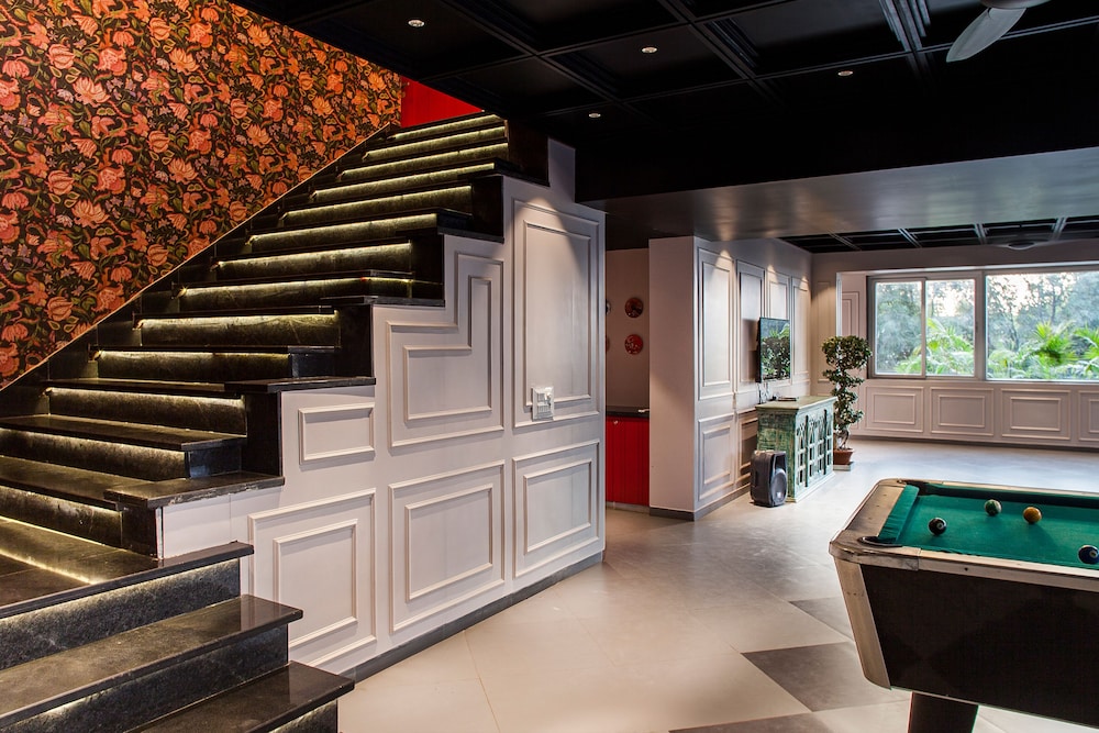 Red Door Villa by Shiloh Stays Igatpuri