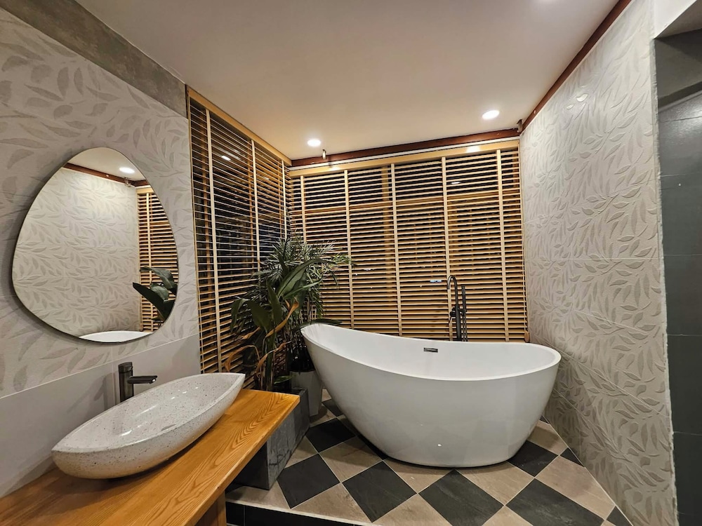 HOANG ANH GOLD HOUSE APARTMENT