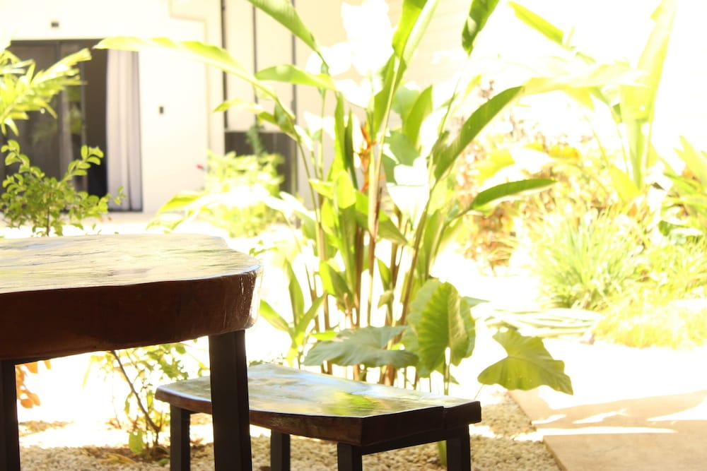 Hotel Huacas
