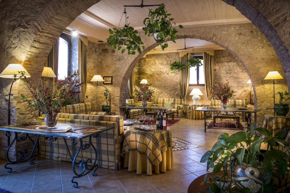 Relais Santa Anastasia view 4