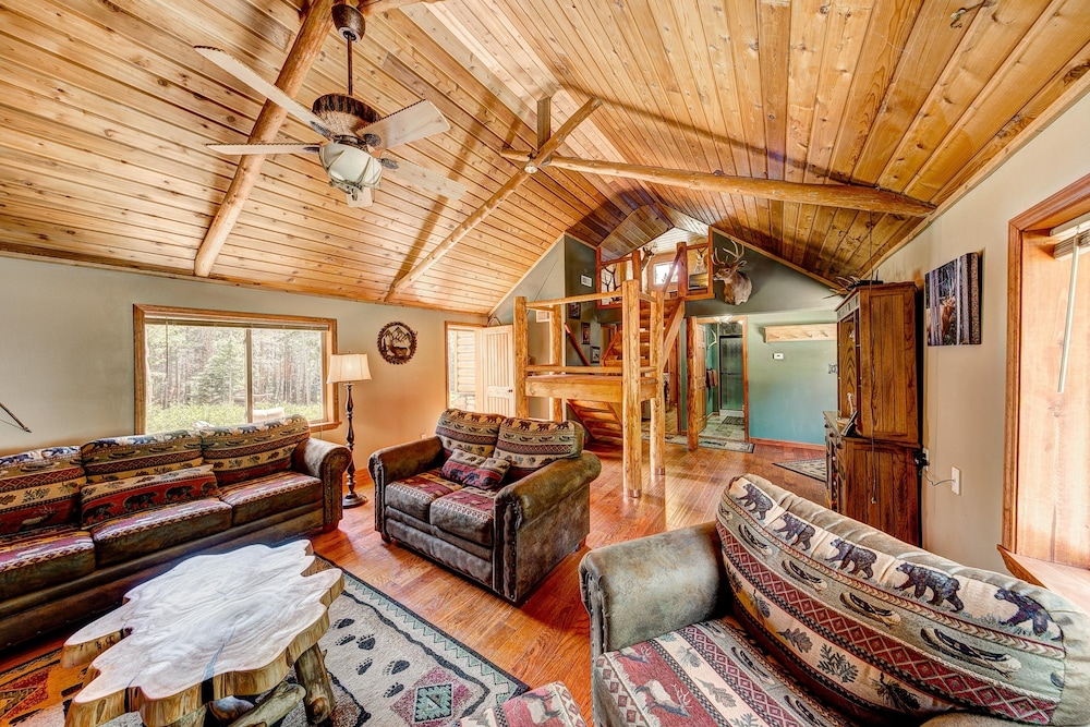Longs Peak Cabin - Monthly Long-term Vacation Rental 30 Days -- Estes Park 3 Bedroom Cabin by RedAwning - Property Image 26