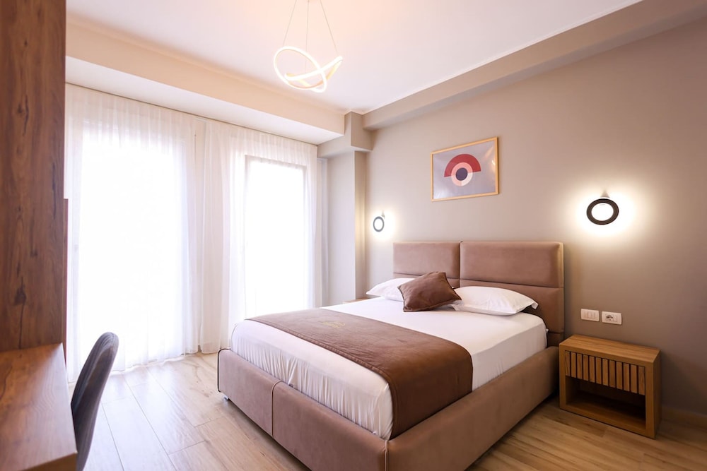 Grandstay Urban Three