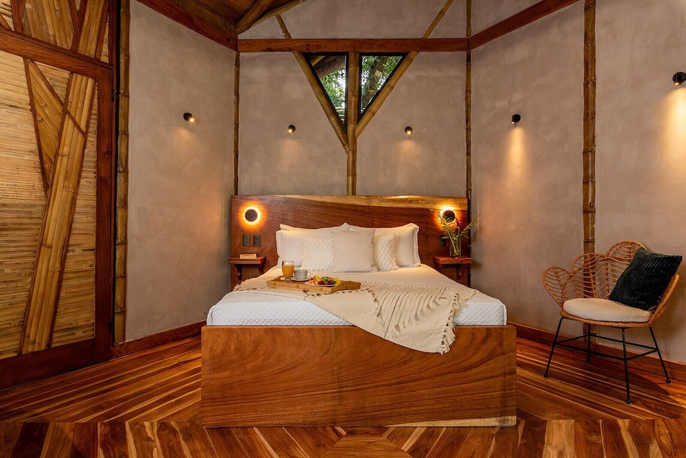 El Tigre Hideaway