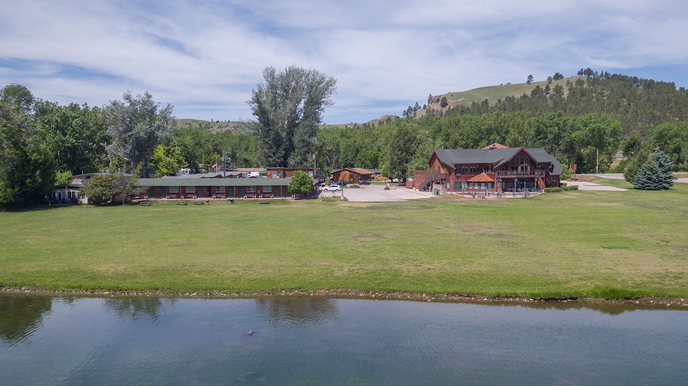 Canyon Lake Resort