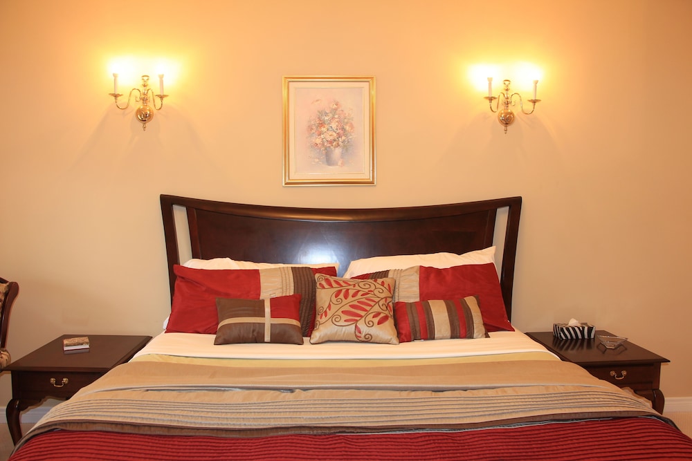 The White House Boutique Bed & Breakfast
