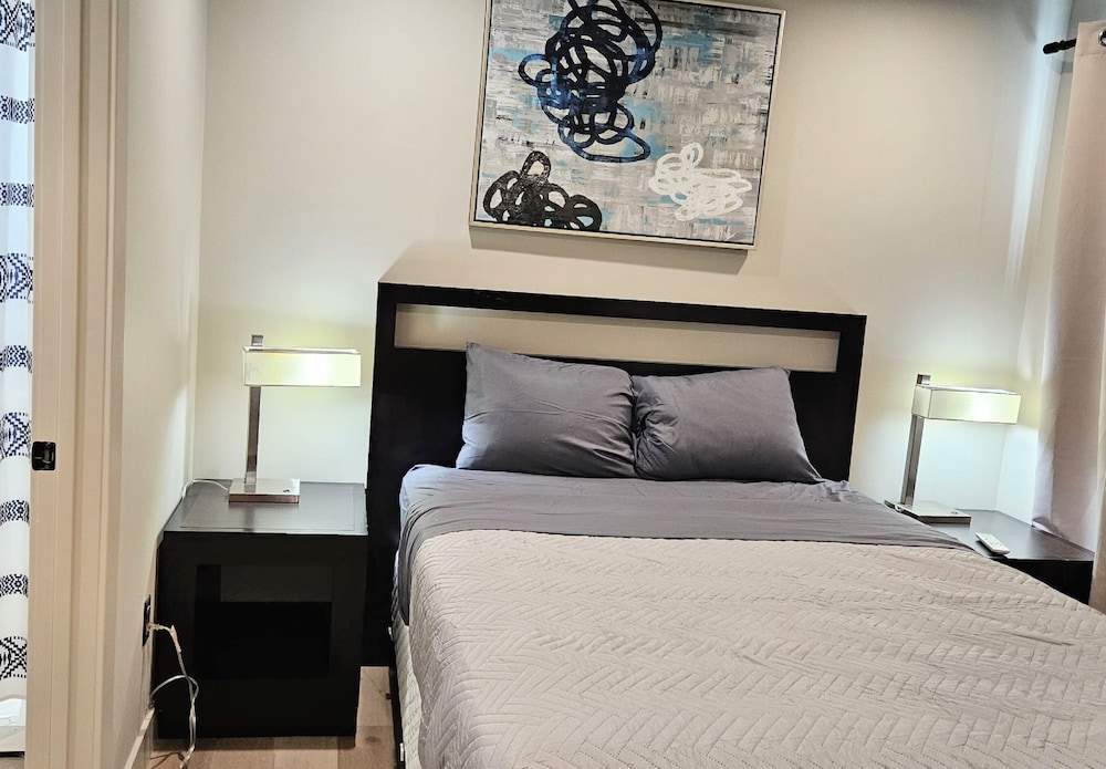 Premier Apts in Vibrant Downtown LA