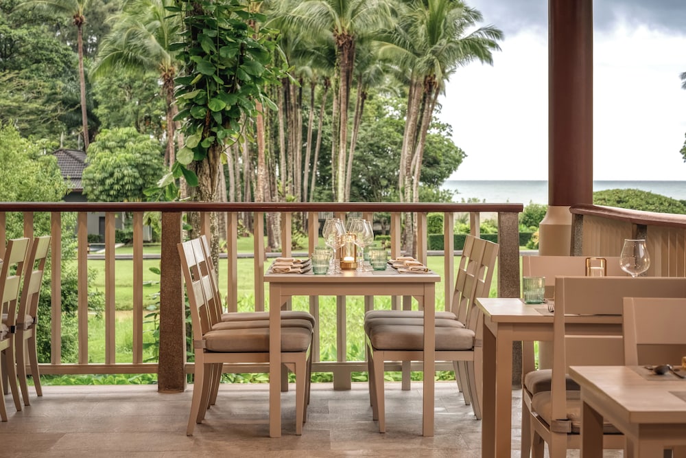Dusit Thani Krabi Beach Resort 99