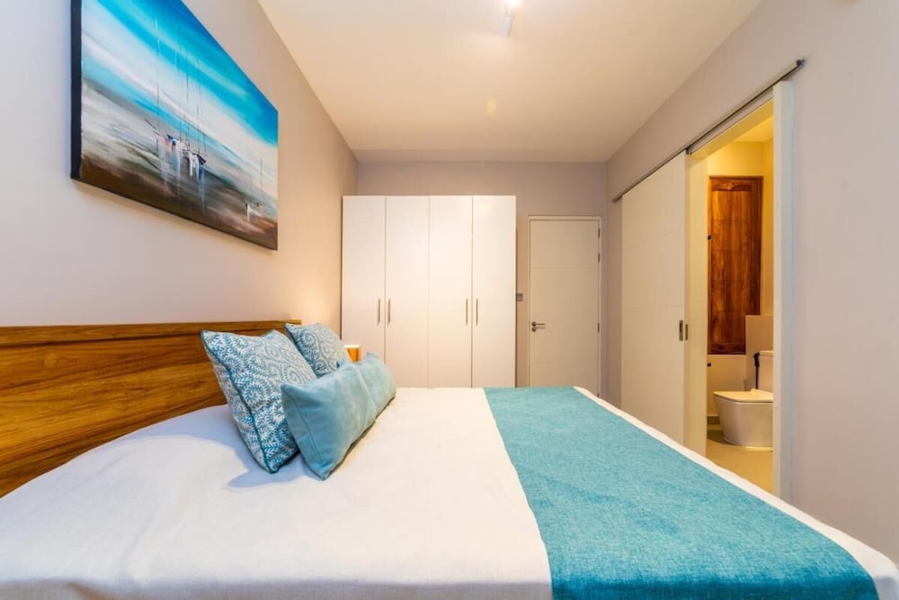 Brand New two Bedrooms Apartment at One Bay Residence view 3