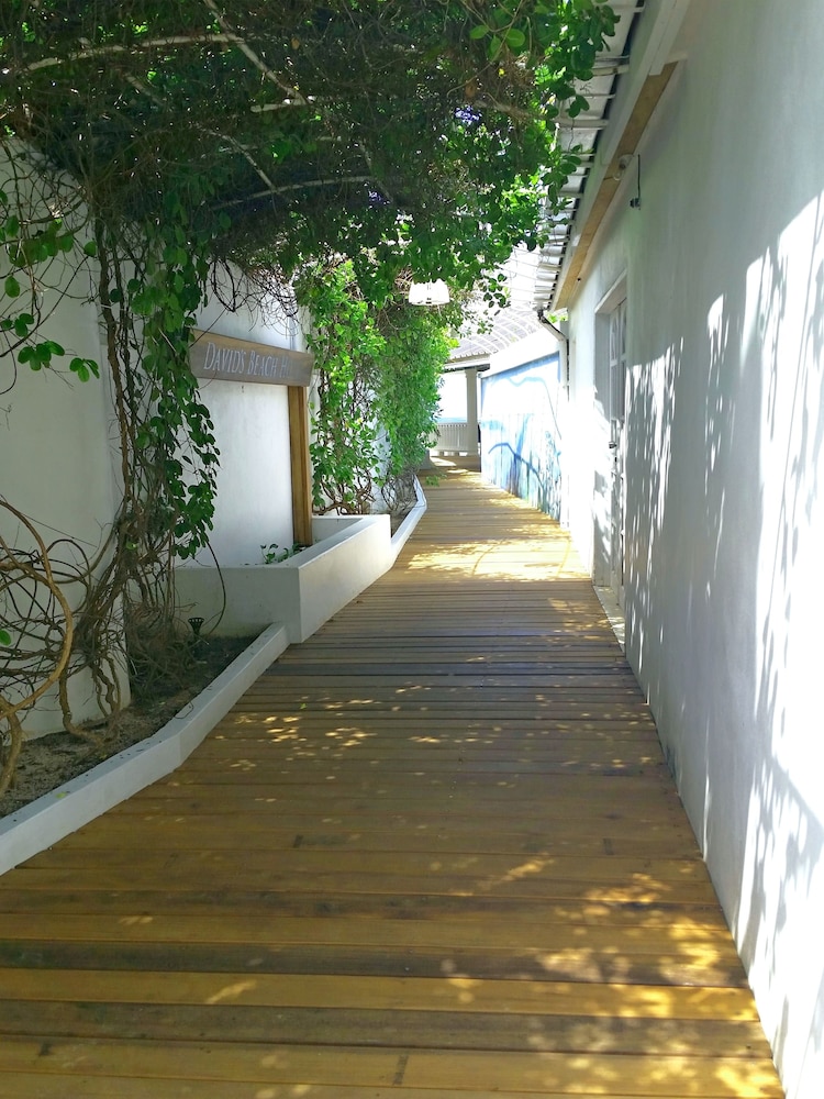 Davids Beach Hotel - Photo 27