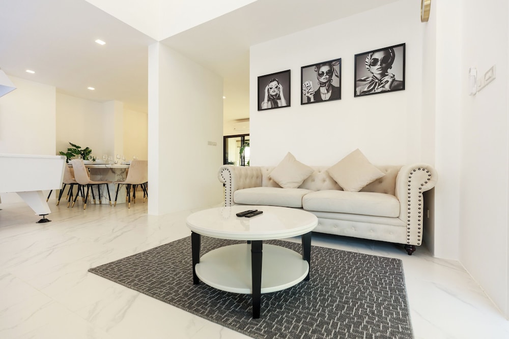 Kanna Pool Villa
