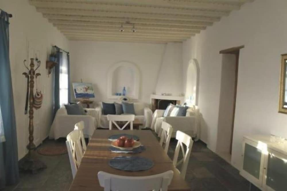 Villa Elena