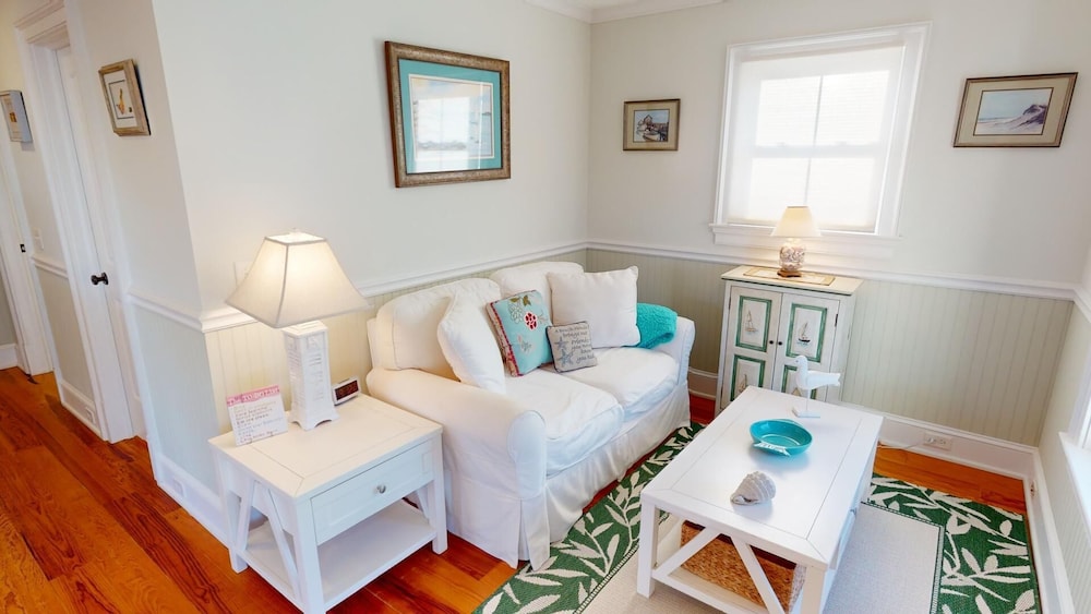 6 Waterside Walk by Tybee Vacation Rentals