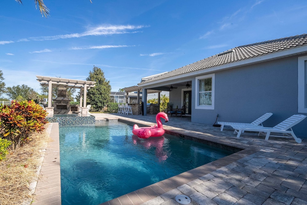 Luxurious 4Bd Villa Private Pool Spa Champions Gate Resort 9021