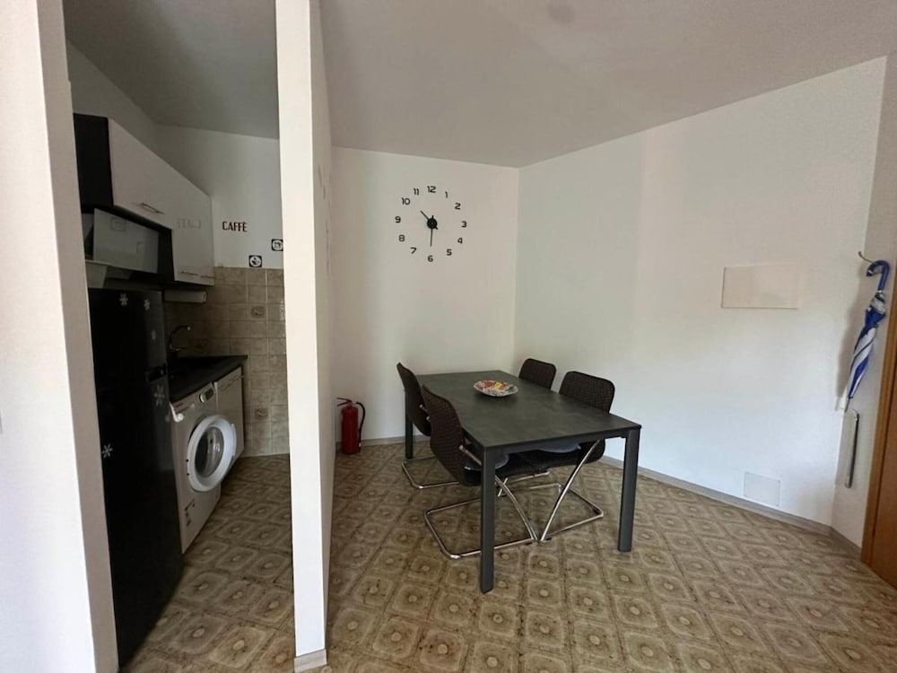 Spacious Flat Close to the Beach