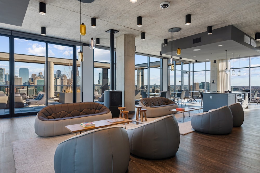 Why Settle for Ordinary 5 Stars Apartment The Avant