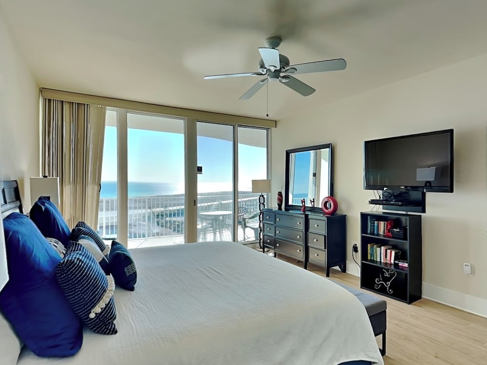 Caribe The Resort #D1114 by Southern Vacation Rentals